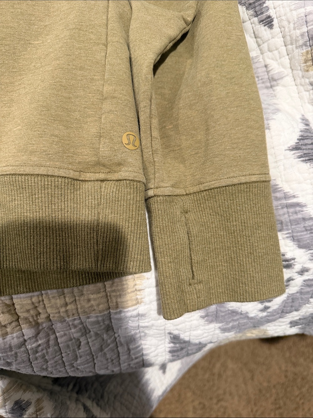 lululemon athletica Olive Green Lightweight Hoodie - Picture 2 of 6